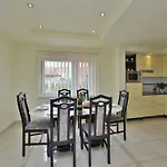 Dalmatina Mit Pool Fuer 4-1 Personen By Interhome * Zadar