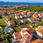 Apartment Dalmatina Mit Pool Fuer 4-1 Personen By Interhome *