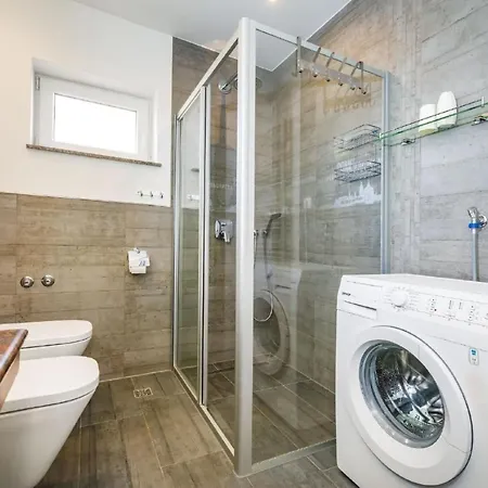 Dalmatina Mit Pool Fuer 4-1 Personen By Interhome *